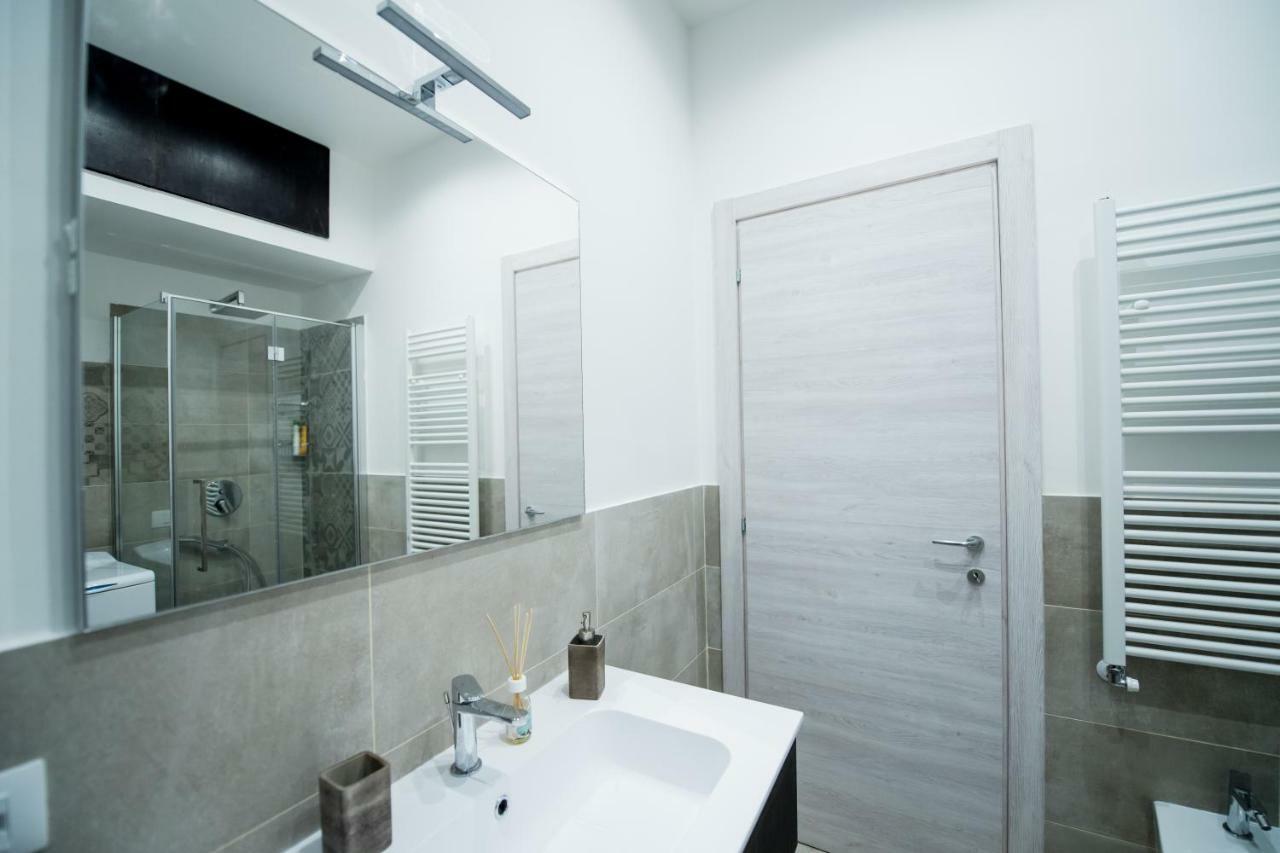 Casaale&Matte Apartment Genoa Bagian luar foto